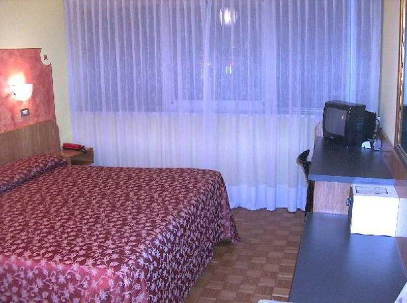 Ai Ronchi Motor Hotel Brescia Bilik gambar