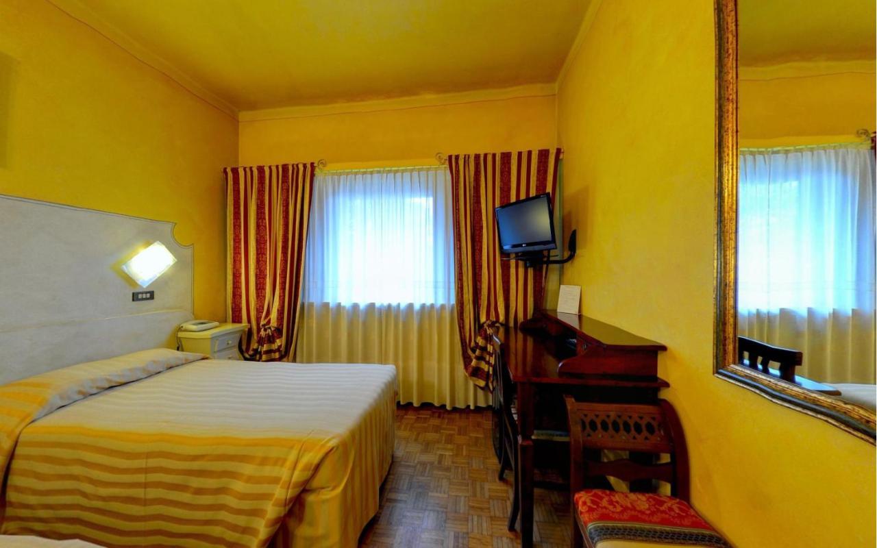 Ai Ronchi Motor Hotel Brescia Luaran gambar