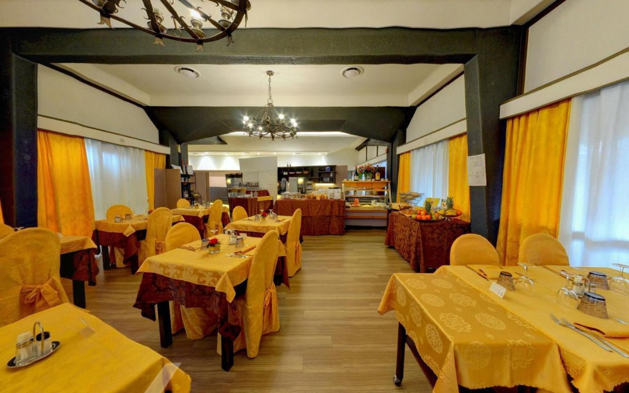 Ai Ronchi Motor Hotel Brescia Luaran gambar